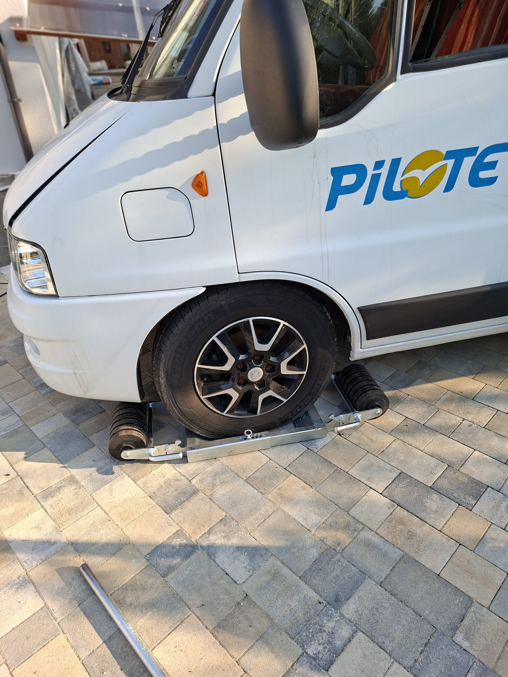 Rolka serwisowa R5 samozaładowcza - obrazek 7